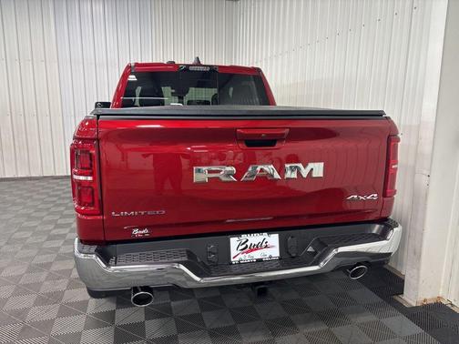 Molten Red Pearlcoat 2026 RAM 1500 Limited