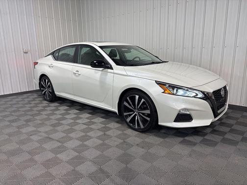 2020 Nissan Altima 2.5 SR