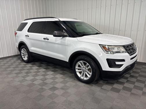 2017 Ford Explorer Base