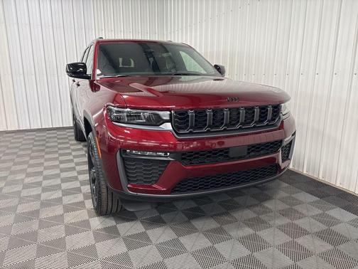 Velvet Red Pearlcoat 2026 Jeep Grand Cherokee L Limited