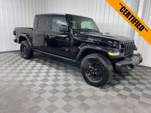 2021 Jeep Gladiator Sport