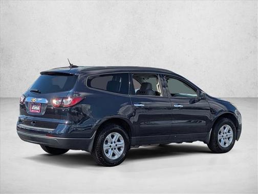 2017 Chevrolet Traverse LS