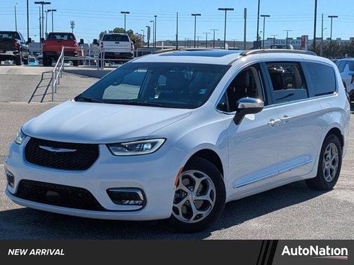 2023 Chrysler Pacifica Limited