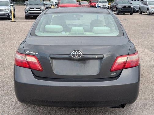 2009 Toyota Camry LE
