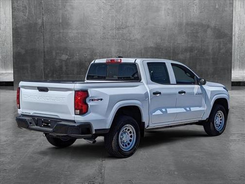 2025 Chevrolet Colorado WT