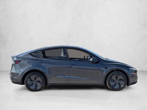 2026 Tesla Model Y Long Range Dual Motor All-Wheel Drive