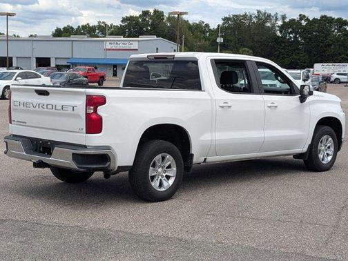 Summit White 2019 Chevrolet Silverado 1500 LT
