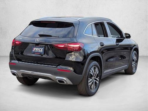 Night Black 2025 Mercedes-Benz GLA 250 4MATIC