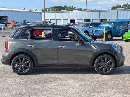 2014 MINI Countryman Cooper S