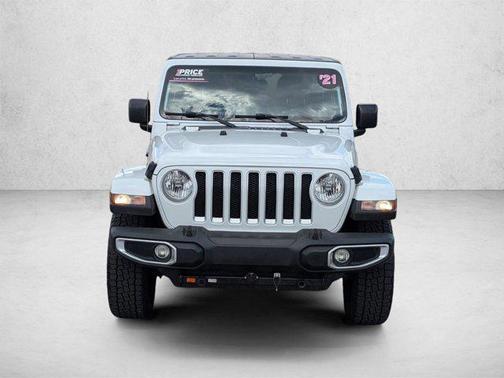 Bright White Clearcoat 2021 Jeep Wrangler Unlimited Sahara