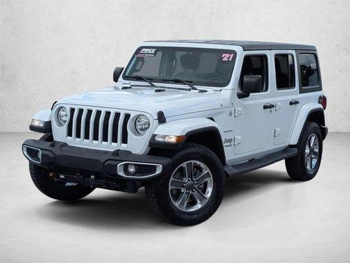 Bright White Clearcoat 2021 Jeep Wrangler Unlimited Sahara