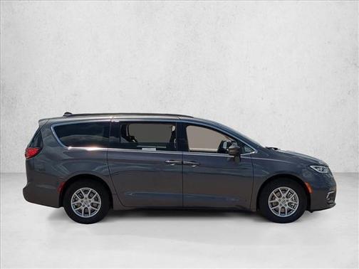 Granite Crystal Metallic Clearcoat 2022 Chrysler Pacifica Touring L