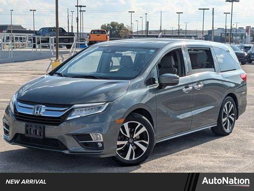 2018 Honda Odyssey Elite