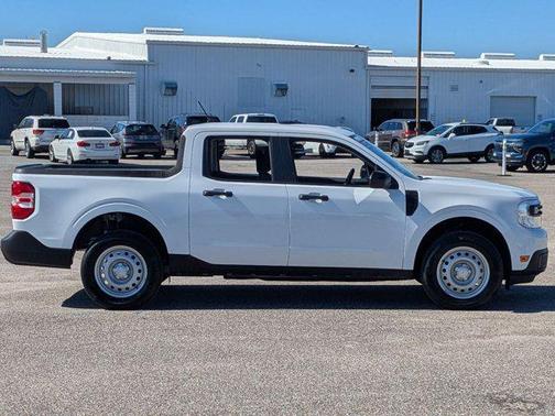 2024 Ford Maverick XL