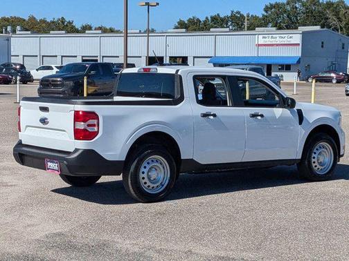 2024 Ford Maverick XL