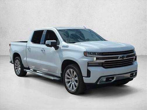 Iridescent Pearl Tricoat 2021 Chevrolet Silverado 1500 High Country