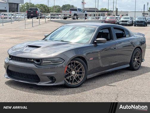 Granite Pearlcoat 2019 Dodge Charger Scat Pack