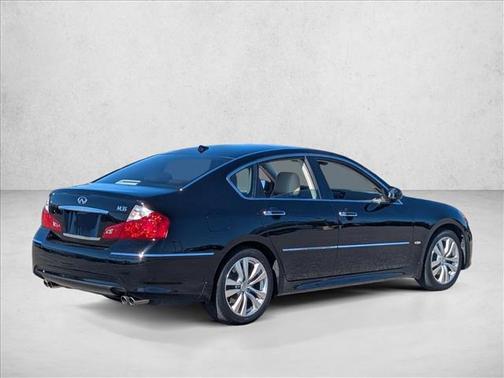 2010 INFINITI M35 Base