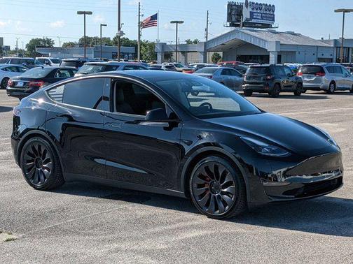 2022 Tesla Model Y Performance Dual Motor All-Wheel Drive