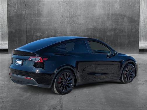 2022 Tesla Model Y Performance Dual Motor All-Wheel Drive