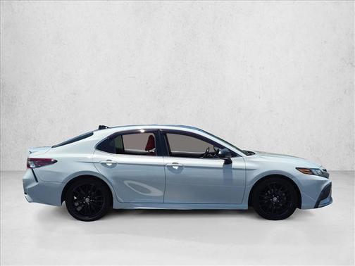 Ice Edge 2022 Toyota Camry XSE