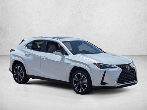 Eminent White Pearl 2024 Lexus UX 250h Base