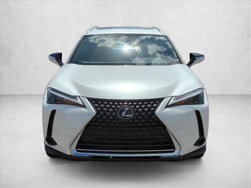 Eminent White Pearl 2024 Lexus UX 250h Base
