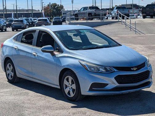 2018 Chevrolet Cruze LS