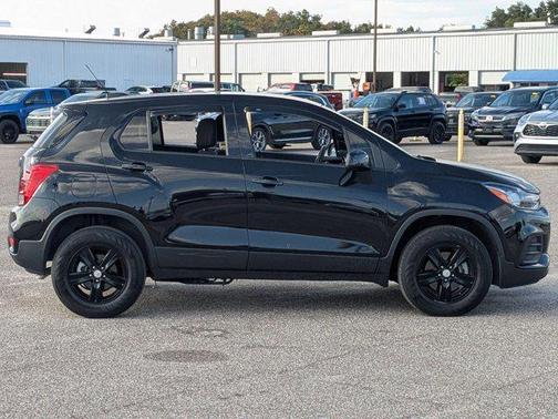 2022 Chevrolet Trax LS