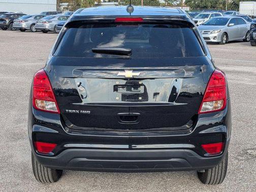 2022 Chevrolet Trax LS