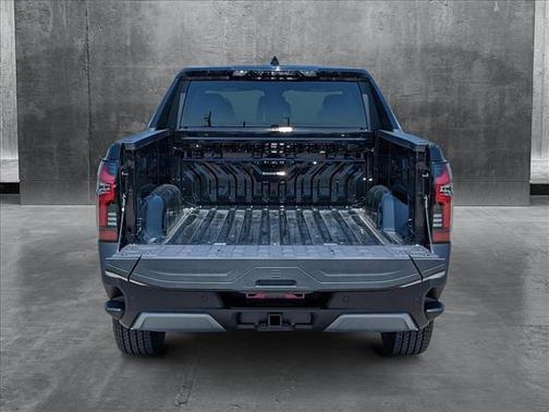 2025 Chevrolet Silverado EV LT