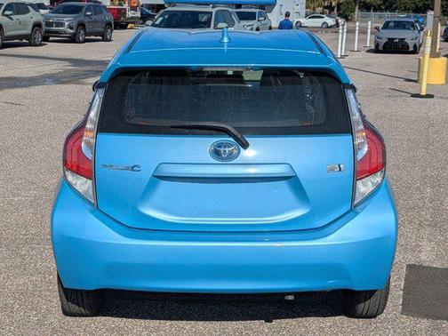 2016 Toyota Prius c Two