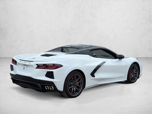Arctic White 2026 Chevrolet Corvette Stingray w/1LT