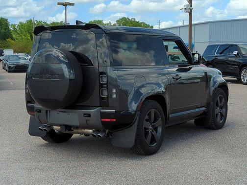 Carpathian Grey Premium Metallic 2024 Land Rover Defender V8