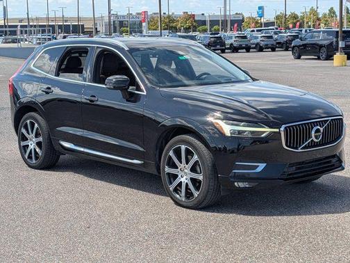 Onyx Black Metallic 2020 Volvo XC60 T5 Inscription