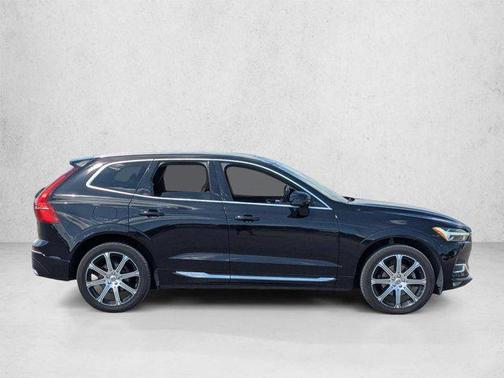 Onyx Black Metallic 2020 Volvo XC60 T5 Inscription