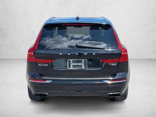 Onyx Black Metallic 2020 Volvo XC60 T5 Inscription