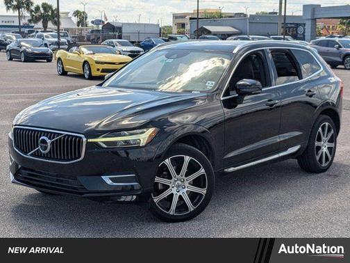 Onyx Black Metallic 2020 Volvo XC60 T5 Inscription