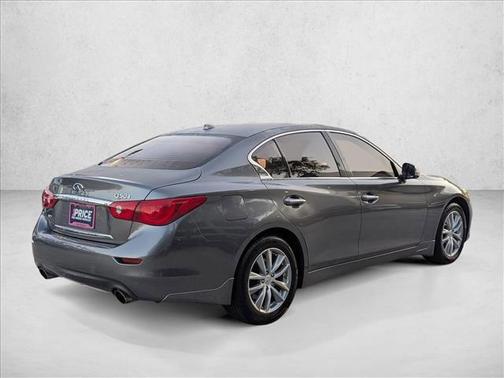 2015 INFINITI Q50 Base