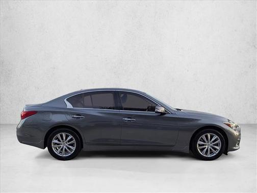 2015 INFINITI Q50 Base