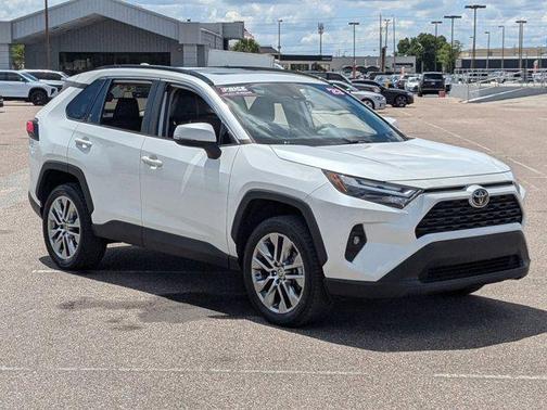Wind Chill Pearl 2023 Toyota RAV4 XLE Premium