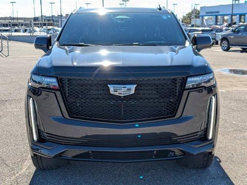 2022 Cadillac Escalade ESV Sport Platinum