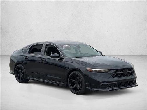 Crystal Black Pearl 2024 Honda Accord LX 1.5T