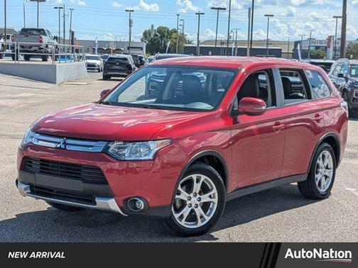 2015 Mitsubishi Outlander SE