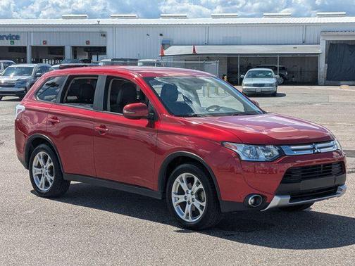 2015 Mitsubishi Outlander SE