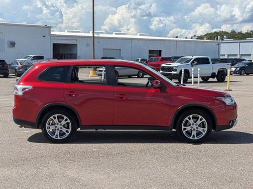 2015 Mitsubishi Outlander SE