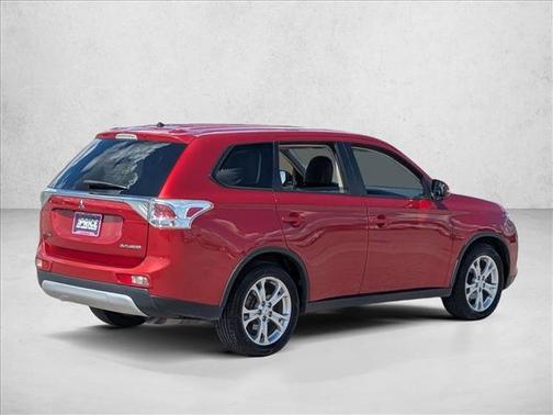 2015 Mitsubishi Outlander SE