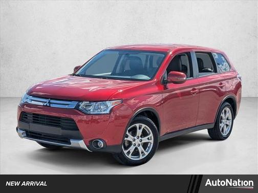 2015 Mitsubishi Outlander SE