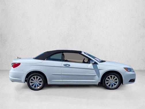 Bright White Clearcoat 2014 Chrysler 200 Touring
