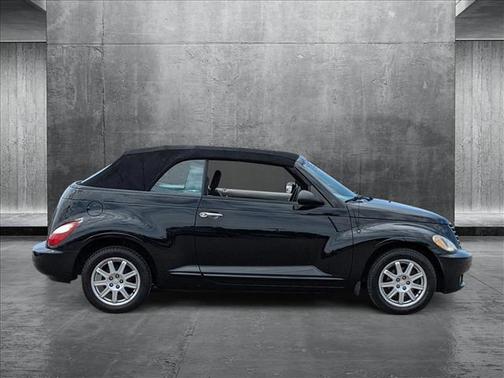 2007 Chrysler PT Cruiser Base